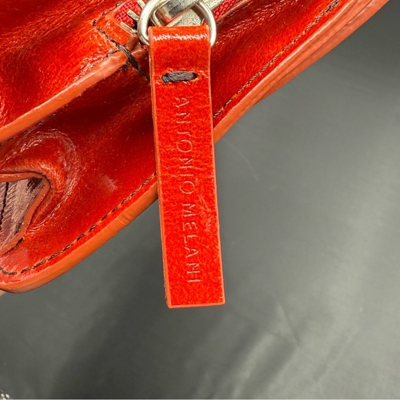 ANTONIO MELANI RED LEATHER CLUTCH. EUC - B46 - Picture 7 of 7